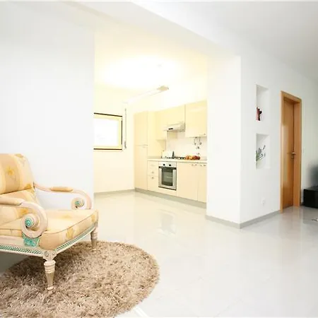 Coral Vacation Apartment